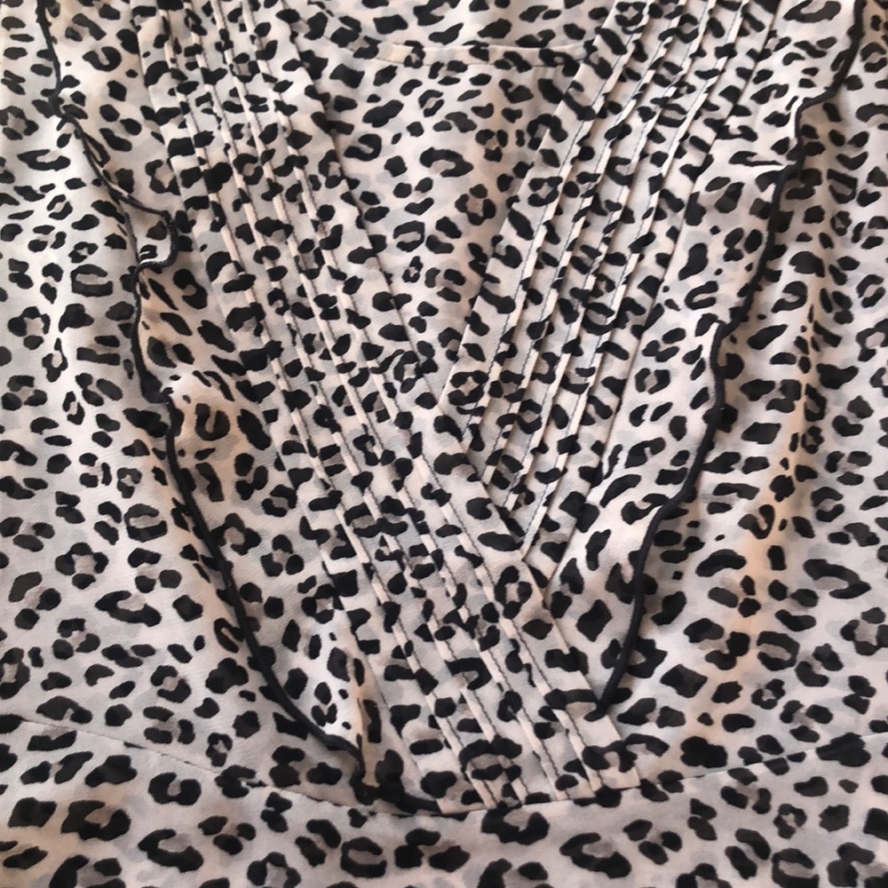 Cabi Flutter Blouse - image 4